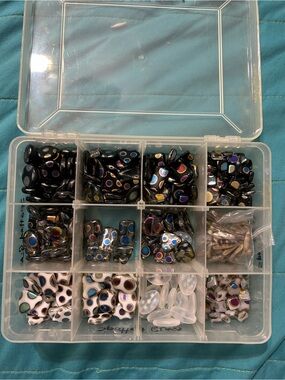 Mixed Media Accent Bead Kit — Black, White, and Iridescent Dots